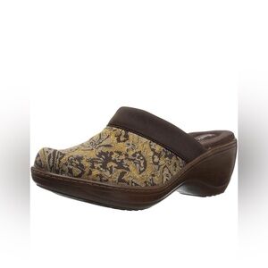 Murietta Brown Brocade Women’s Clog Slip On Shoes Size 10.5